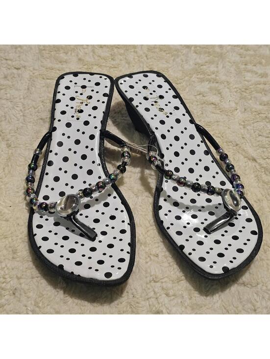 Shoes - Fresa Women's Beaded Black and White Polka Dot Thong Sandals 8 NWT